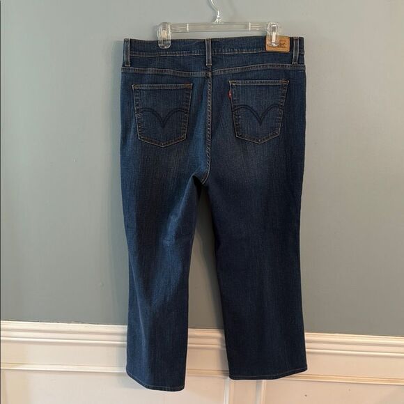 Levi’s women’s 18 short Perfectly Slimming Boot Cut 512 Jeans - Picture 11 of 12